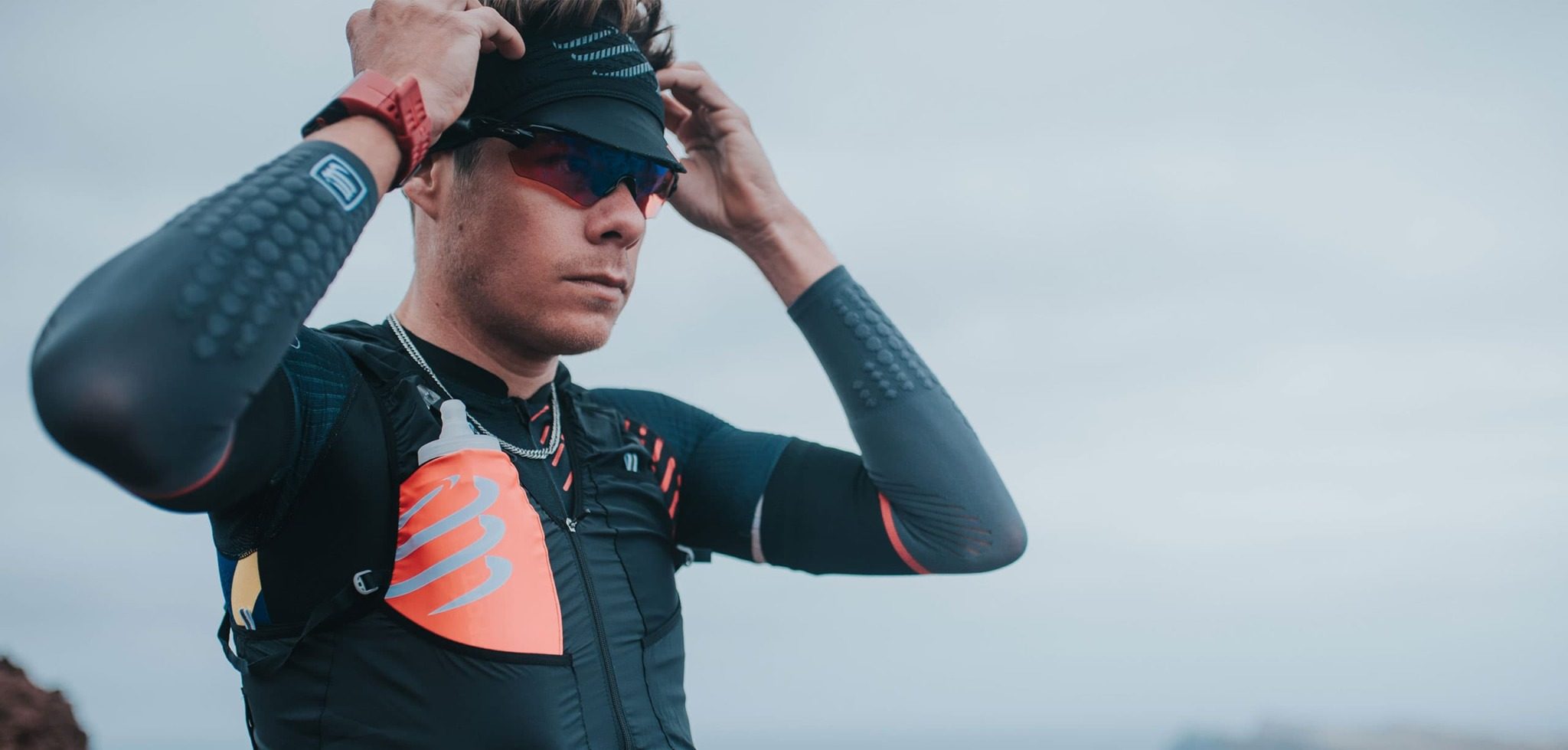 Ống tay bó cơ Compressport Armforce Ultralight