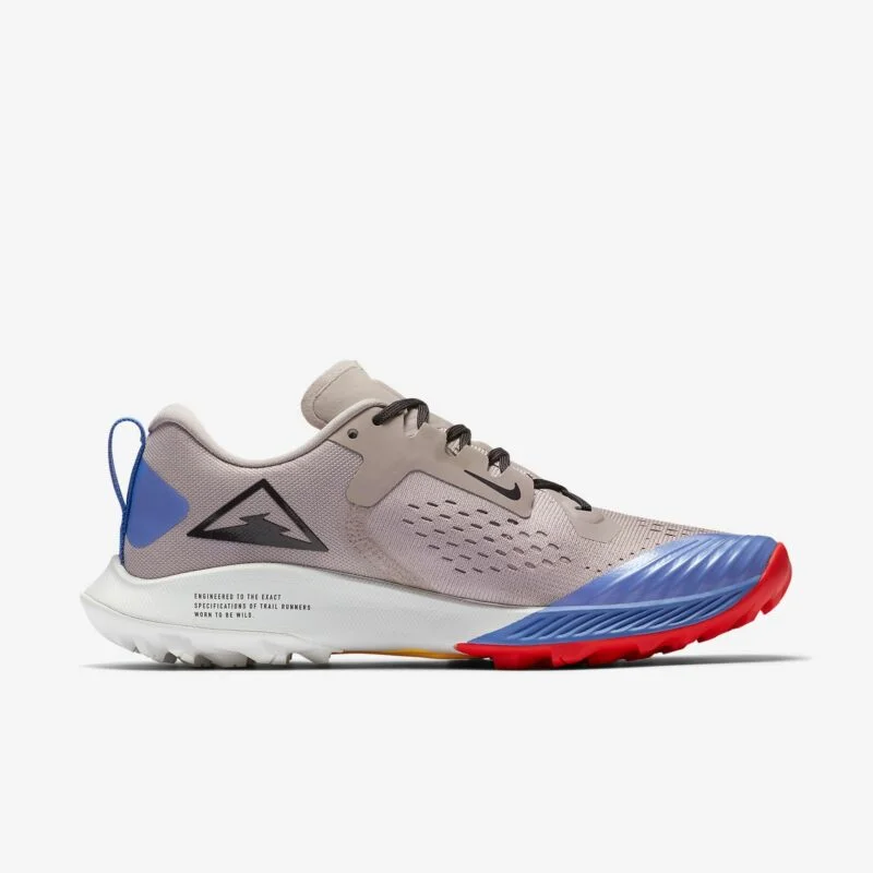 giay_trail_nu_nike_zoom_kiger_5_AQ2220_200_03