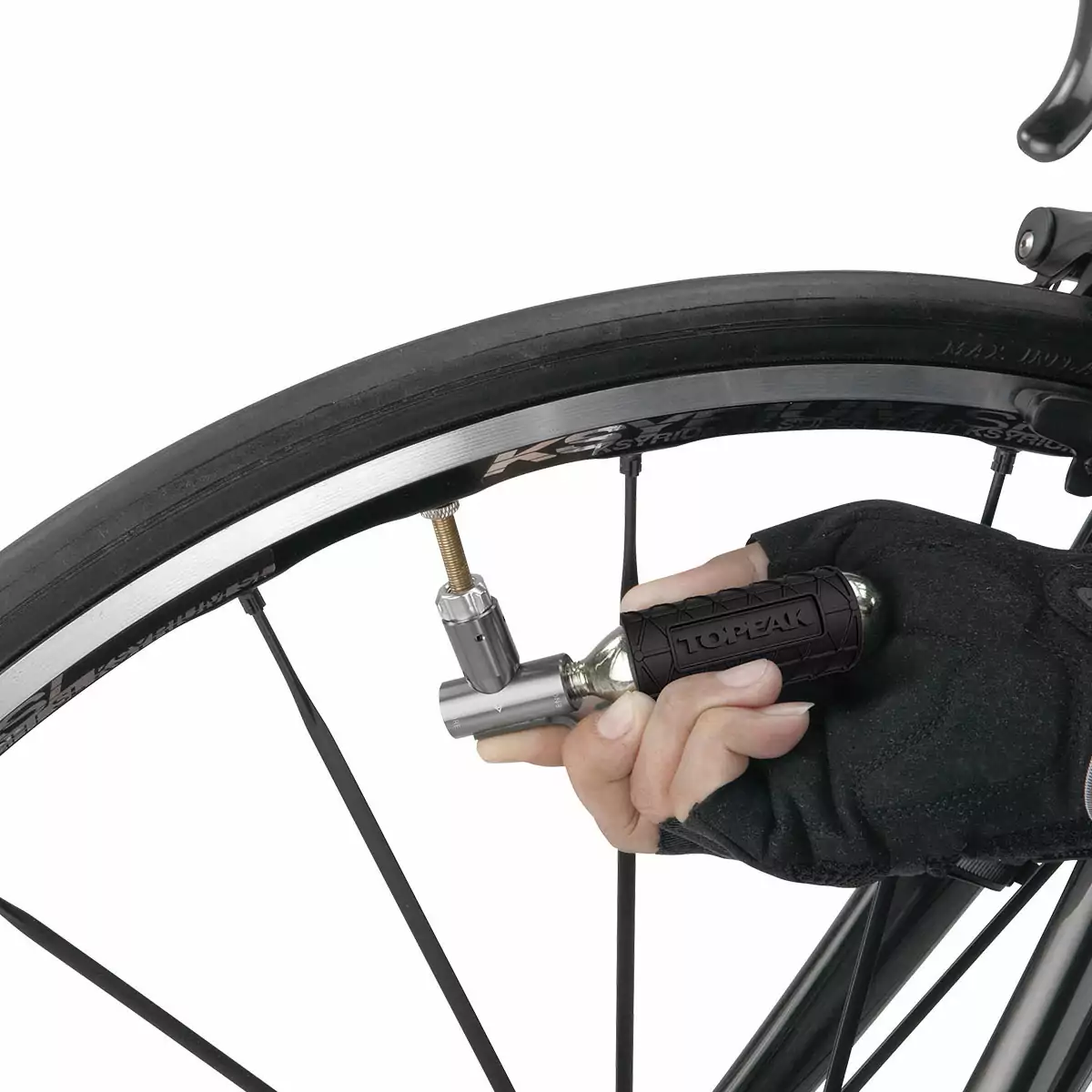 đầu bơm co2 topeak airbooster 16g (kèm theo 1 ống co2) 1 air booster tab 23 1 Đầu bơm CO2 Topeak Airbooster 16g (kèm theo 1 ống CO2) - YCB.vn