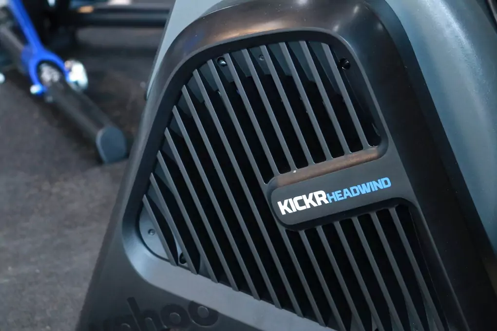 quat gio khong day KICKR HEADWIND BLUETOOTH FAN 1 Quạt thông minh Wahoo KICKR HEADWIND Smart Fan dành cho đạp xe trong nhà - YCB.vn