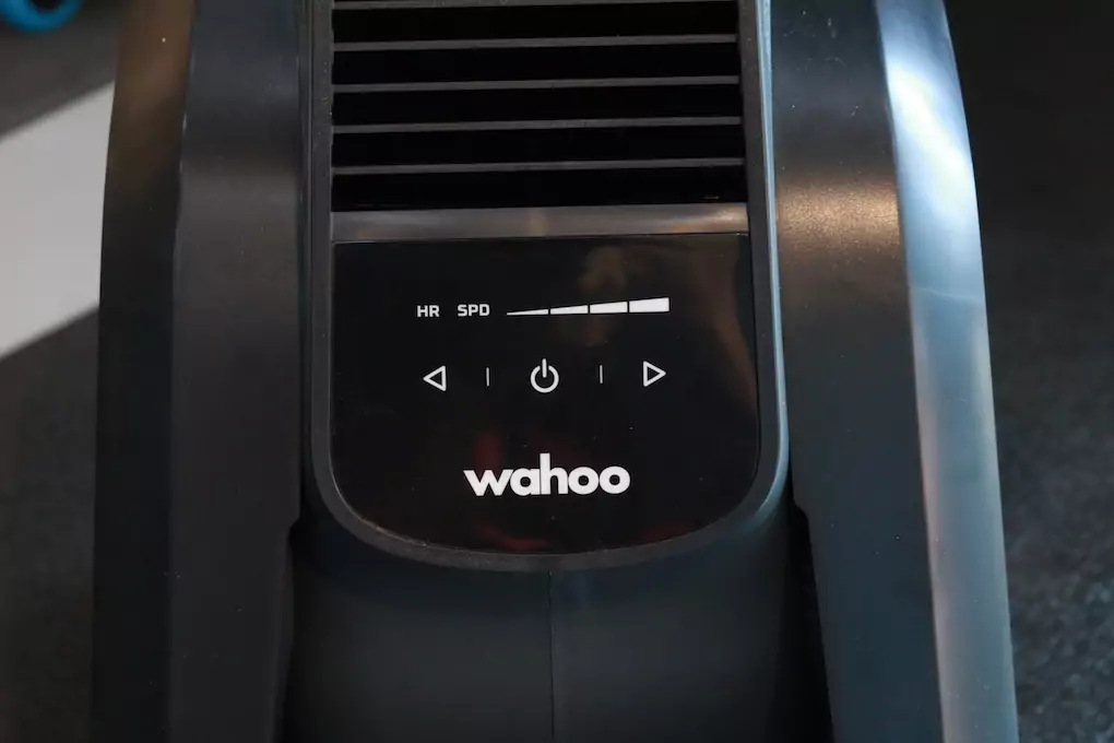 quat gio khong day KICKR HEADWIND BLUETOOTH FAN 2 Quạt thông minh Wahoo KICKR HEADWIND Smart Fan dành cho đạp xe trong nhà - YCB.vn