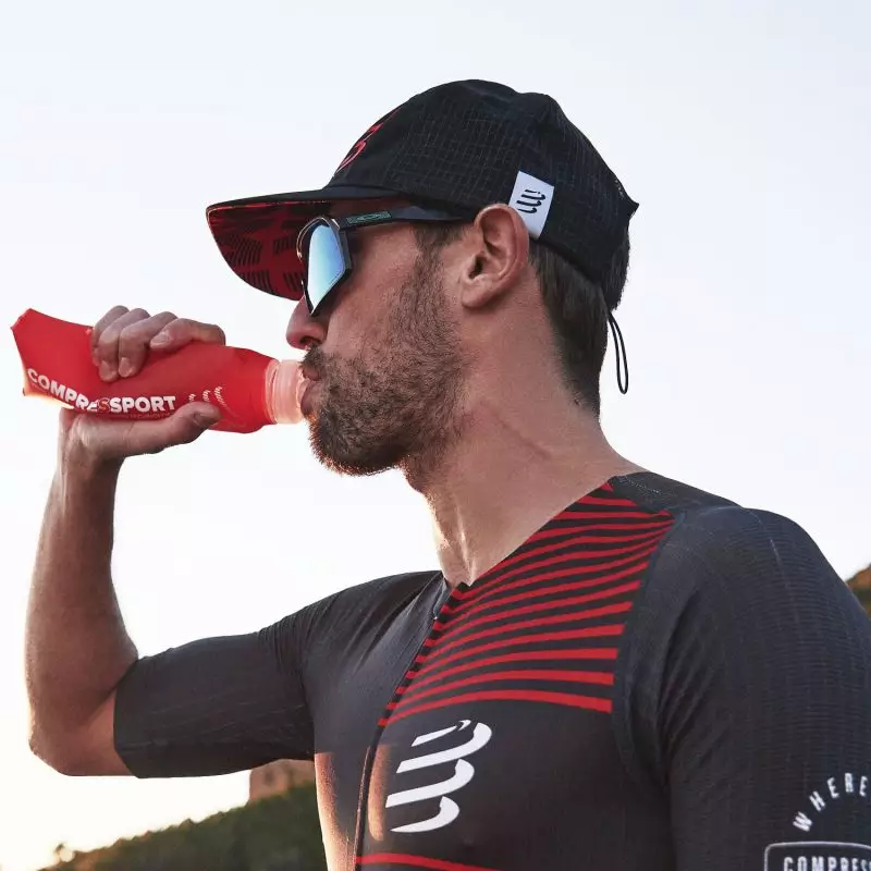 non_the_thao_compressport_trucker_cap_3