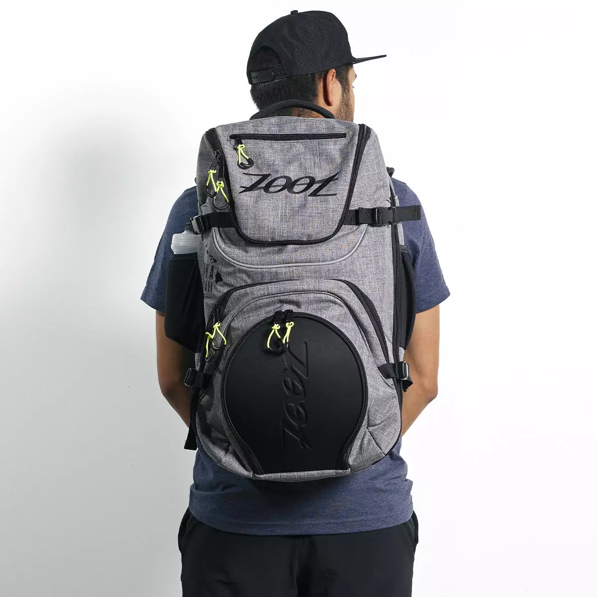zoot ultra tri bag canvas gray 01 Ba lô ba môn phối hợp Zoot Ultra Tri Bag - Canvas Gray (42L) - YCB.vn