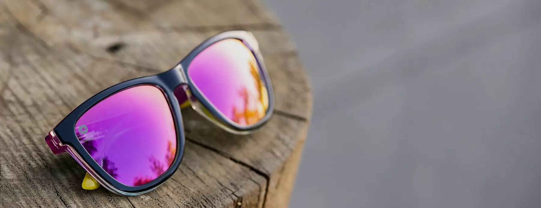 kính mát thể thao knockaround premiums | midnight snack 3 knockaround midnight snack premiums8 Kính mát thể thao Knockaround Premiums | Midnight Snack - YCB.vn