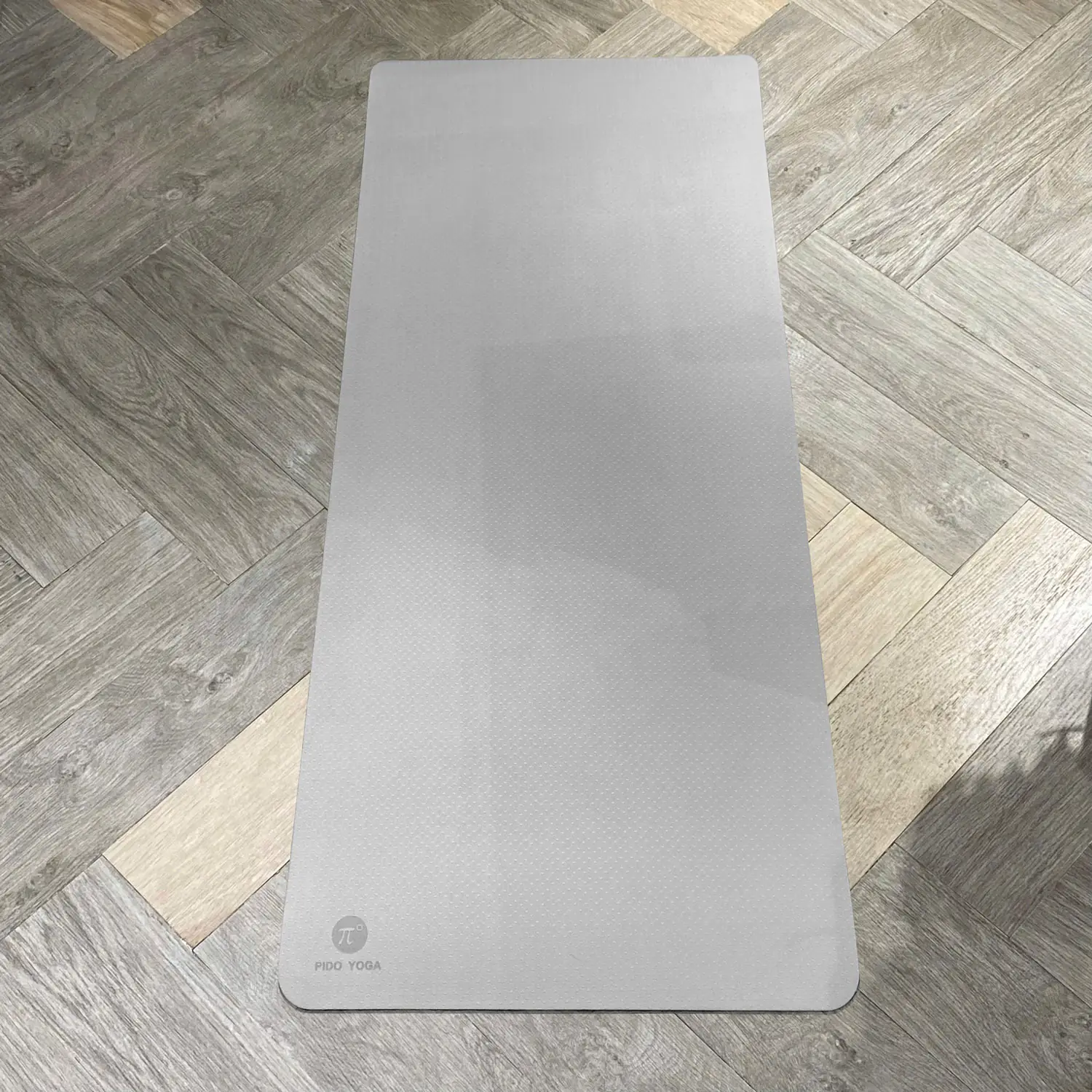 thảm yoga tpe 8mm (183cm x 80cm) 1 tham yoga dinh tuyen pido wide mat 8mm 183 80 6 Thảm Yoga TPE 8mm (183cm x 80cm) - YCB.vn