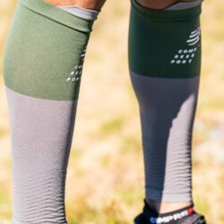 Bó bắp chân Compressport Calf Compression Sleeves R2V2