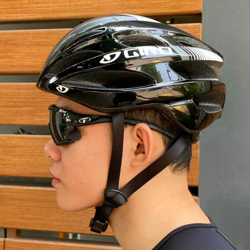 non_xe_dap_giro_trinity_black (7)