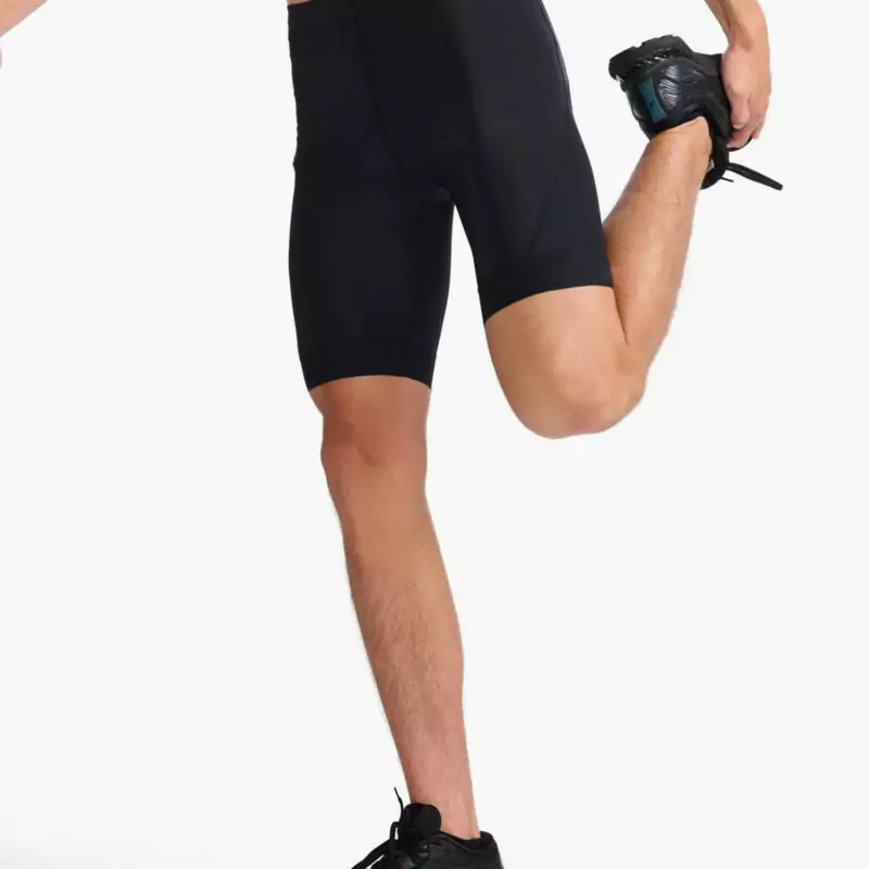quan-thi-dau-nam-ba-mon-phoi-hop-2XU-Core-Tri-Short-(4)