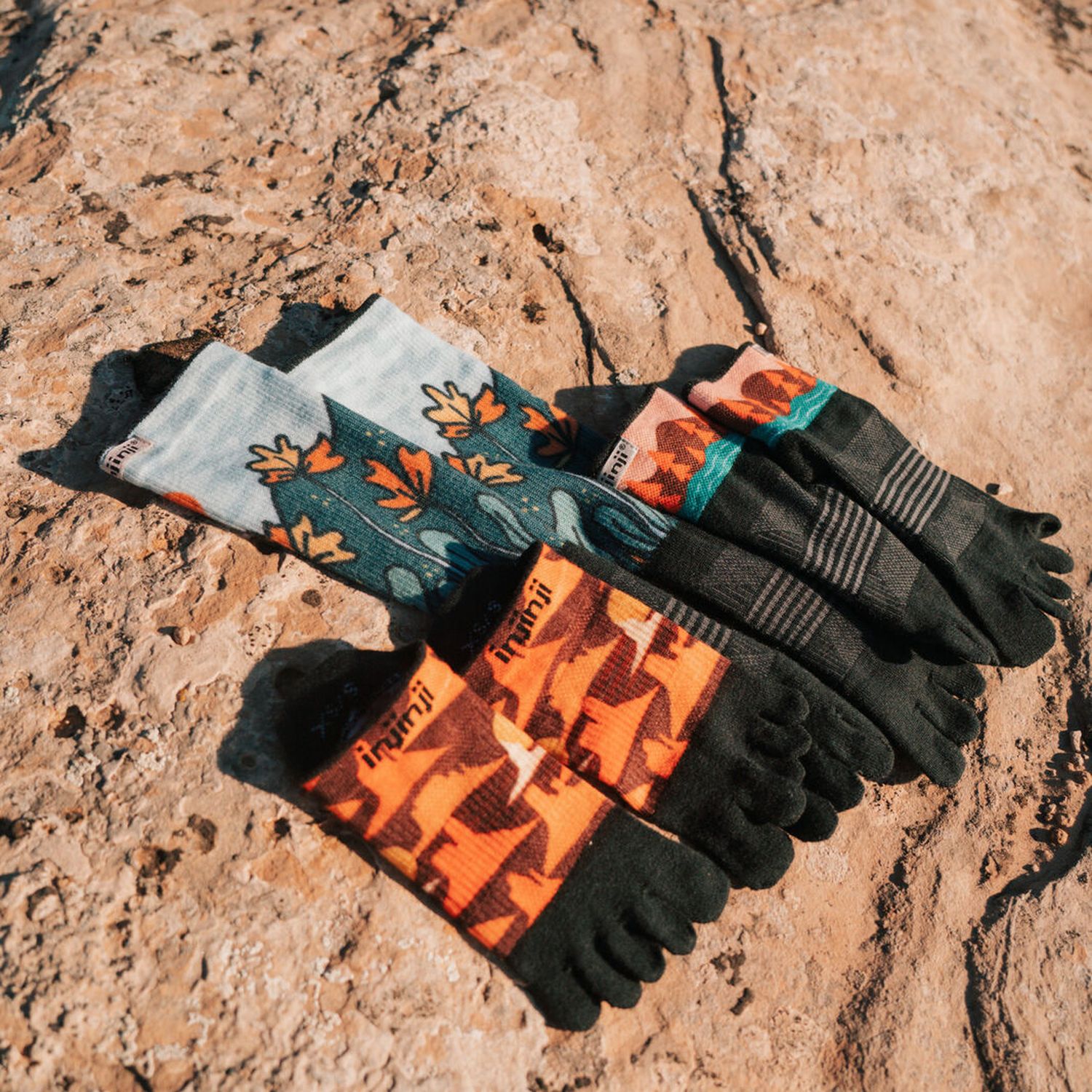 Chaussettes De Trail Injinji Trail Midweight Crew ARTIST DESIGN