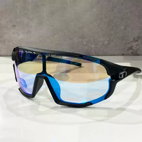 Kính mát thể thao Tifosi Sledge | Matte Black | Clarion Blue Fototec (Tròng đổi màu) - YCB -  Kính Mát Chạy Bộ 2
