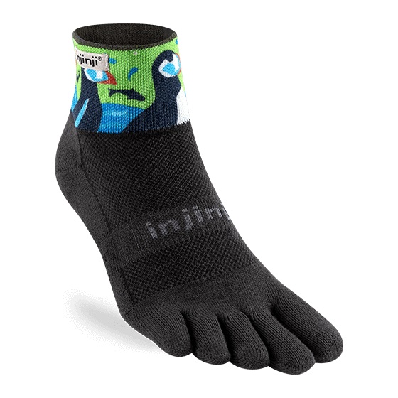 Injinji_Spectrum_TRAIL_midweight_Mini_Crew_puffins (2)