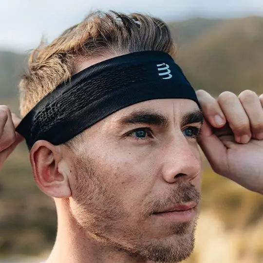 head-band-compressport-thin-on-off (13)