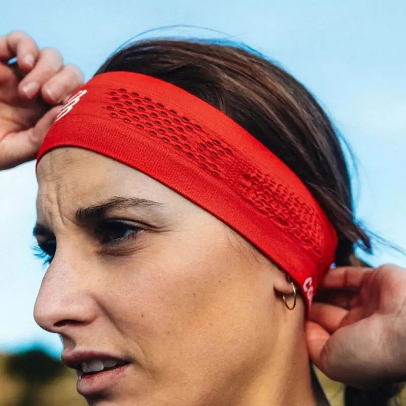 head-band-compressport-thin-on-off (17)