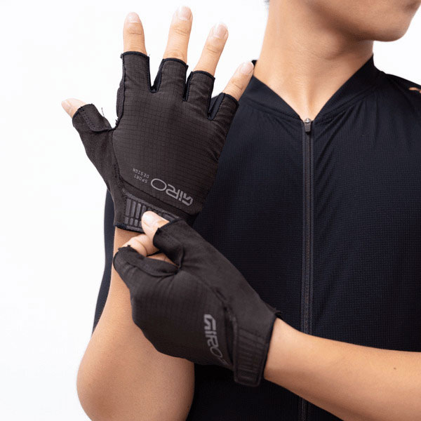 Găng tay xe đạp hở ngón Giro Glove Bravo II Gel 1 gang tay xe dap giro bravo gel 2 Găng tay xe đạp hở ngón Giro Glove Bravo II Gel - YCB.vn