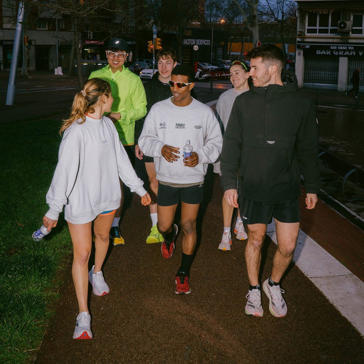 đồng hồ thể thao gps suunto run (dây silicone) 11 dong ho the thao gps suunto run day nylon 47 Đồng hồ thể thao GPS Suunto Run (Dây Silicone) - YCB.vn