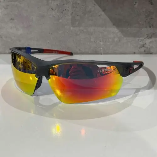 Kính mát thể thao Tifosi Navar FC | Satin Vapor - YCB - Kính Mát Chạy Bộ Kính mát thể thao Tifosi Navar FC | Satin Vapor - YCB - Kính Mát Chạy Bộ 2
