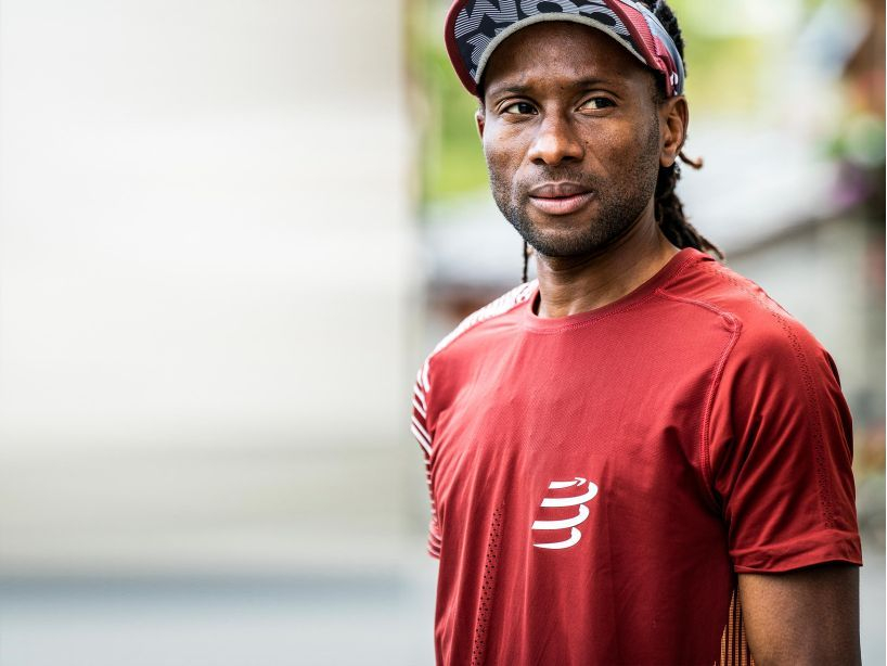 áo chạy bộ nam compressport performance ss t-shirt 1 ao compressport performance ss tshirts spd apple 3 Áo chạy bộ nam Compressport Performance SS T-Shirt - YCB.vn