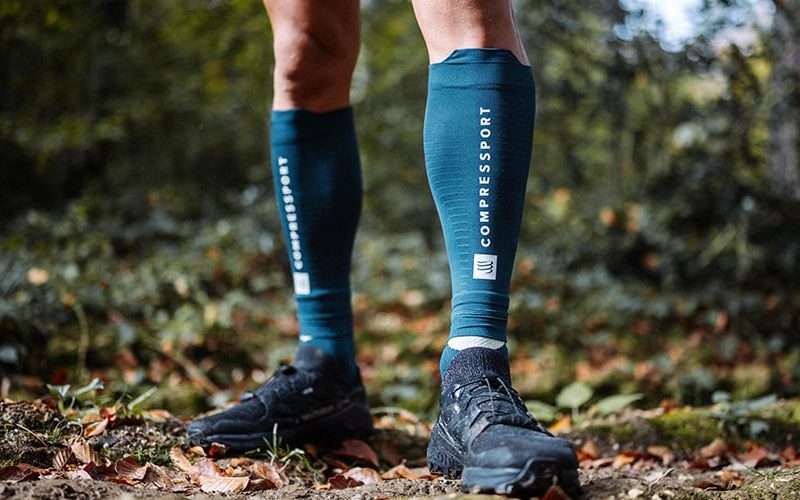 bo_ong_chan_compressport_calf_sleeves_r2_3_stargazer_white (8)