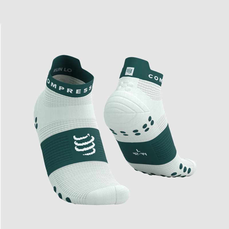vo_chay_bo_compressport_pro_racing_socks_run_low_v4_sugar_storm-(2)