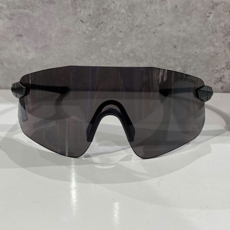 kinh_mat_tifosi_vogel_sl_blackout (9)